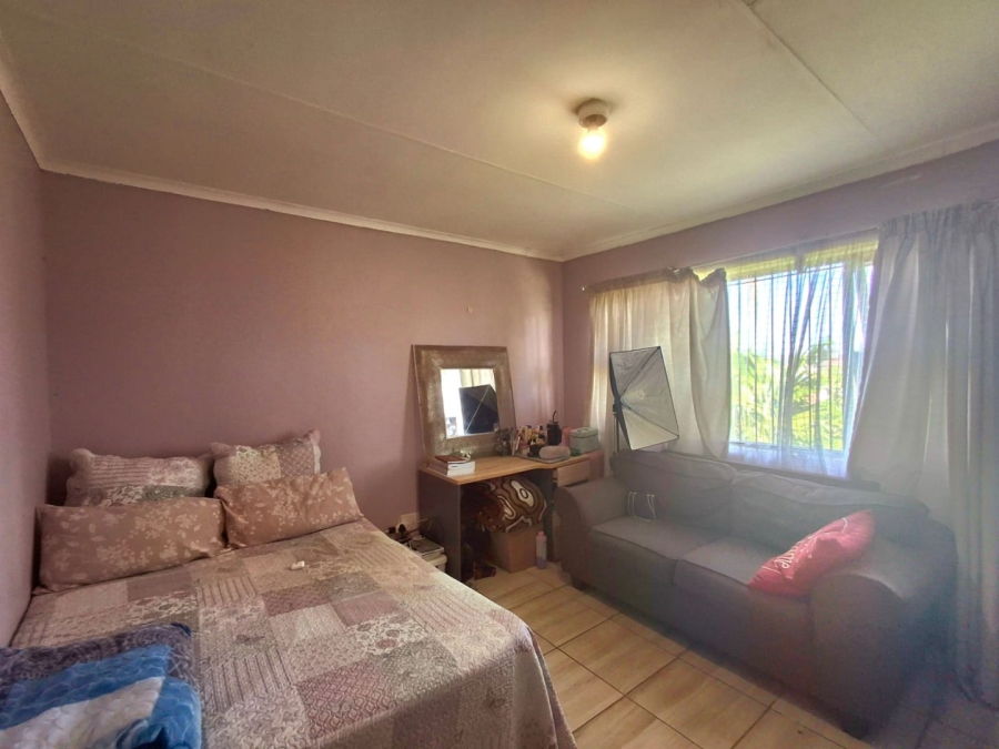 7 Bedroom Property for Sale in Amalinda Eastern Cape